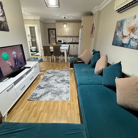 Luxury Apartahotel 4*